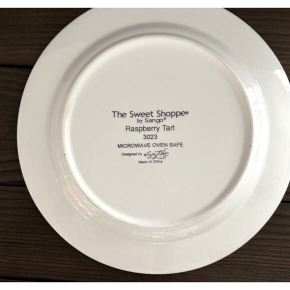 The Sweet Shoppe by Sango designed by Sue Lipkin 8-inch Plates Set of 4 - Picture 8 of 11